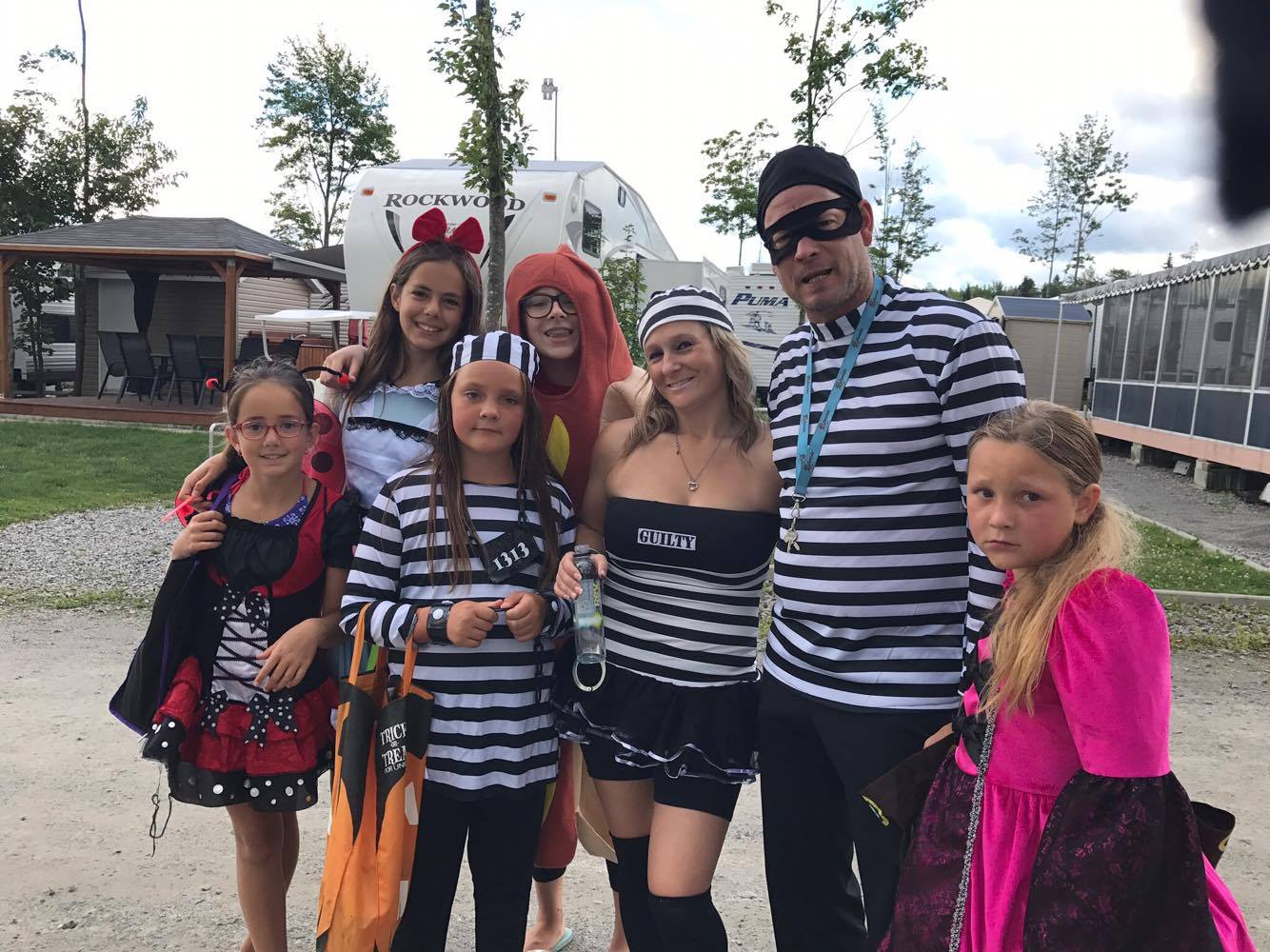 http://www.familycampgrounds.ca/wp-content/uploads/2017/08/halloween-2017-complexe-atlantide-18.jpg