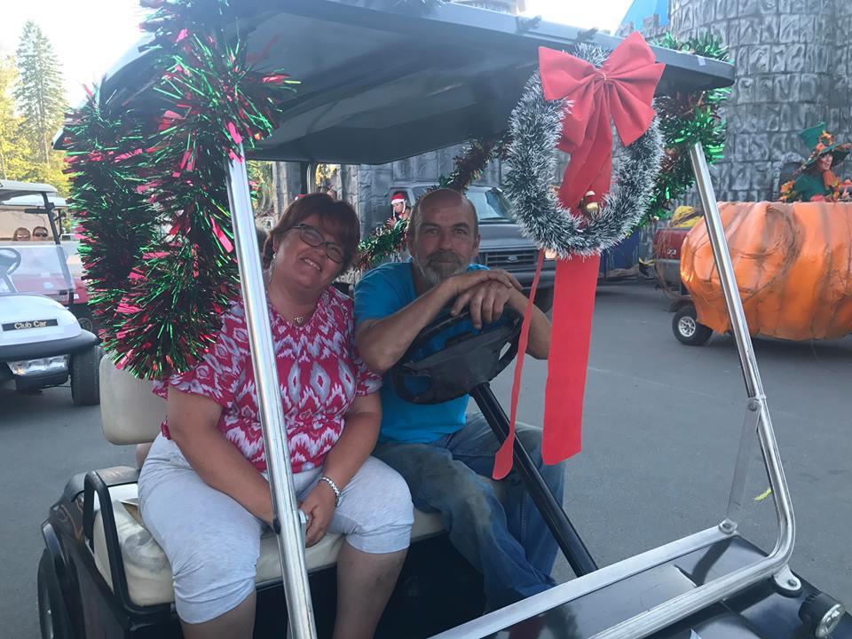 http://www.familycampgrounds.ca/wp-content/uploads/2018/08/parade-noel-2018-complexe-camping-atlantide-5.jpg